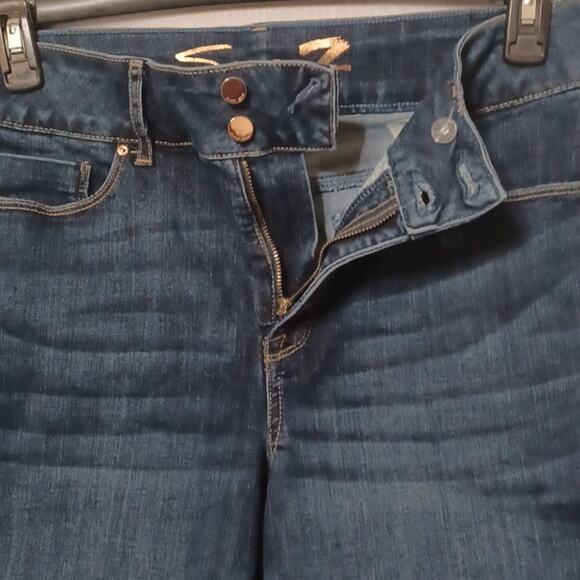 7 SEVEN Women's Bermuda  Denim Jeans Shorts. Size 12 - Picture 3 of 13